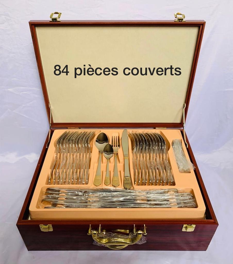 35000fcfa Coffret de Couverts de Table 84 Pièces